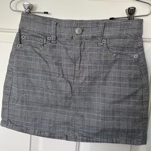 plaid skirt